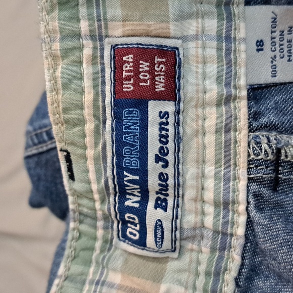 💥2/$10💥Capris Jean Old Navy size 18 - Picture 3 of 4
